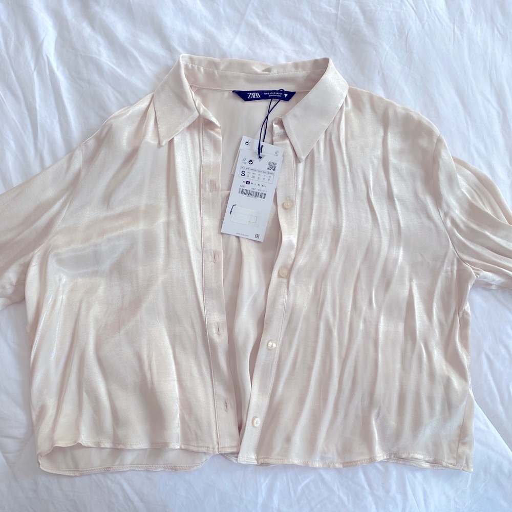 Zara cropped silk button up shirt
